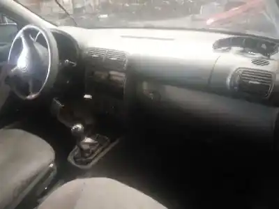 Здавання транспортного засобу seat leon (1m1) 1.9 tdi року 2001 потужний alh