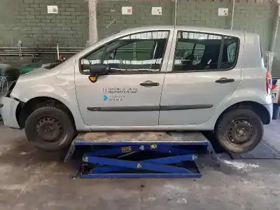 Vehicul casat RENAULT MODUS Pack Authentique al anului 2006 alimentat K9K768