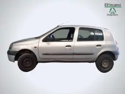 Здавання транспортного засобу renault clio ii fase i (b/cbo) 1.2 року 2000 потужний d7f