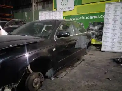 Veículo de Sucata audi a4 berlina (8e) 2.0 tdi 16v (103kw) do ano 2005 alimentado blb