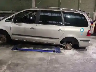 Veículo de Sucata FORD GALAXY (VY) Trend do ano 2004 alimentado ASZ