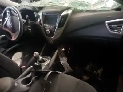 Veículo de Sucata hyundai veloster (fs) 1.6 gdi do ano 2012 alimentado g4fd