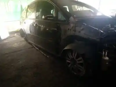 Здавання транспортного засобу ford focus c-max (cap) trend (d) року 2004 потужний g6da