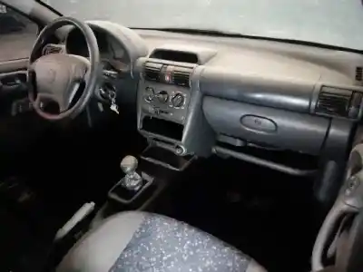 Veículo de Sucata opel tigra twintop (x04) 1.4 (r97) do ano 2001 alimentado 