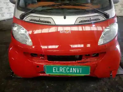 Veículo de Sucata SMART                                              FORTWO COUPE                                                                                                                                                                                                                                               Basis (52kW) (453.342) 71 CV / 52 KW                                                                                                                                                                                                                       do ano 2001 alimentado 