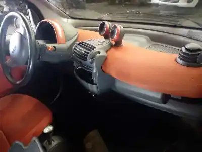 Veículo de Sucata smart fortwo coupe basis (52kw) (453.342) 71 cv / 52 kw do ano 2001 alimentado 