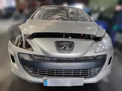 Veículo de Sucata peugeot 308 confort do ano 2008 alimentado 5fw
