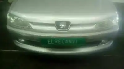 Veículo de Sucata PEUGEOT 306 BREAK Boulebard do ano 2000 alimentado WJZDW8