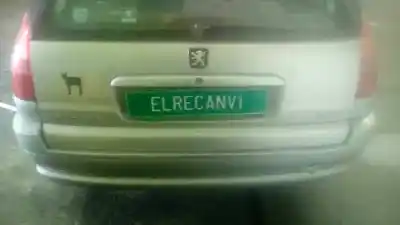 Veículo de Sucata peugeot 306 break boulebard do ano 2000 alimentado wjzdw8