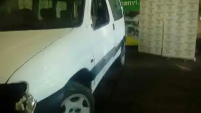 Veículo de Sucata citroen berlingo 1.9 d multispace do ano 1997 alimentado d9b