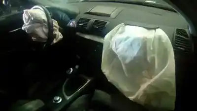 Veículo de Sucata bmw serie 1 berlina (e81/e87) 120d do ano 2005 alimentado m47n204d4