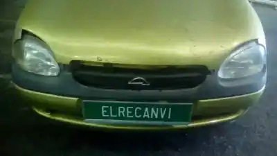 Sloopvoertuig opel corsa b edition 2000 van het jaar 2000 aangedreven x12xe