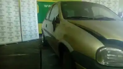 Sloopvoertuig opel corsa b edition 2000 van het jaar 2000 aangedreven x12xe