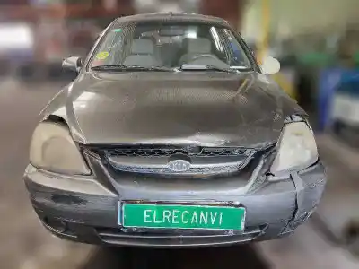 Veículo de Sucata kia rio ipanema berlina do ano 2004 alimentado a3d