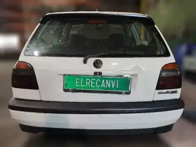 Veículo de Sucata volkswagen golf iii berlina (1h1) gti do ano 1993 alimentado 2e