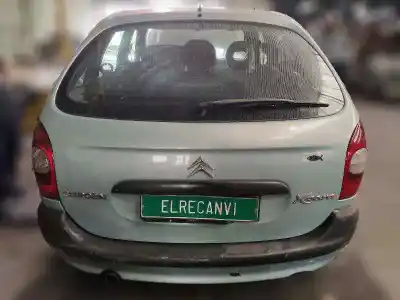 Veículo de Sucata citroen xsara picasso (n68) 2.0 hdi do ano 2001 alimentado rhy