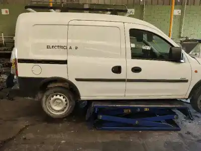 Scrapping Vehicle opel combo cargo of the year 2002 powered y17dtl