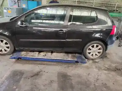 Verschrottungsfahrzeug VOLKSWAGEN GOLF V BERLINA (1K1) Conceptline (E) des Jahres 2005 angetrieben BKD