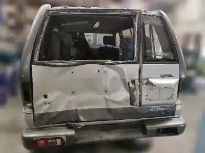 Vehicul casat opel monterey básico al anului 1998 alimentat 4jx1