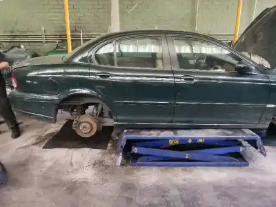Scrapping Vehicle JAGUAR X-TYPE 2.0 D Sport [2.0 Ltr. - 96 kW Diesel CAT] of the year 2005 powered 8G