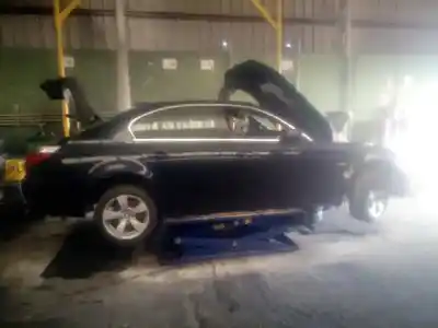 Veicolo di demolizione bmw 5 (e60) 520 i dell'anno 2004 alimentato 