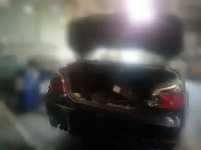 Veicolo di demolizione bmw 5 (e60) 520 i dell'anno 2004 alimentato 