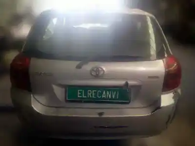 Scrapping Vehicle toyota corolla (e12) 2.0 d-4d linea sol berlina of the year 2002 powered 1cdftv