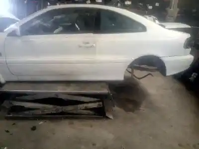 Veicolo di demolizione VOLVO C70 I COUPÉ (872) T-5 dell'anno 1998 alimentato B5234T3