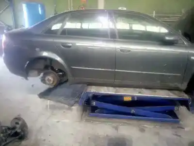 Здавання транспортного засобу audi a4 b6 (8e2) 3.0 року 2001 потужний asn
