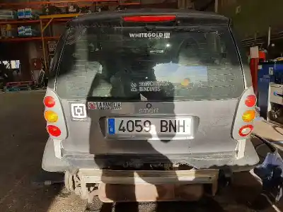 Vehicul casat smart micro compact . al anului 2001 alimentat 