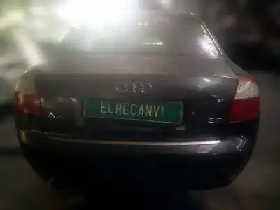 Scrapping Vehicle audi a4 b6 (8e2) 2.0 of the year 2001 powered alt