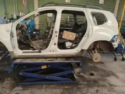 Veicolo di demolizione dacia duster adventure dell'anno 2001 alimentato k9k j8