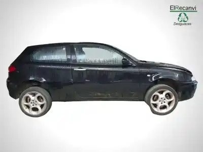 Véhicule à la ferraille alfa romeo 147 (190) 1.9 jtd distinctive de l'année 2002 alimenté 937a2000