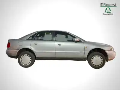 Veículo de Sucata audi a4 berlina (b5) * do ano 1997 alimentado 