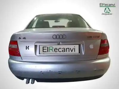 Veículo de Sucata audi a4 berlina (b5) * do ano 1997 alimentado 