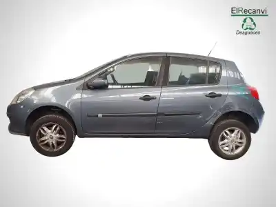 Veículo de Sucata renault clio iii dynamique do ano 2006 alimentado k9k