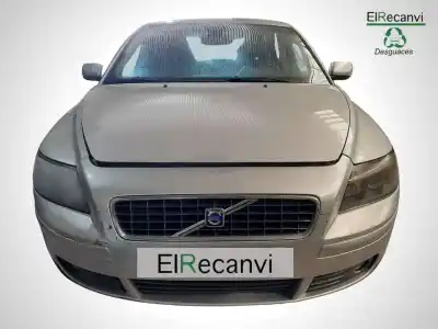 Veículo de Sucata VOLVO S40 BERLINA 2.4 Summum do ano 2004 alimentado B5244S5