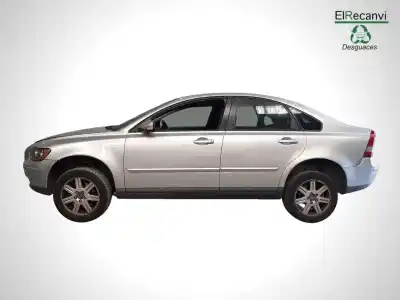 Veículo de Sucata volvo s40 berlina 2.4 summum do ano 2004 alimentado b5244s5