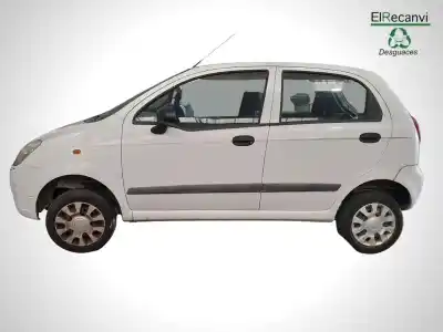 Sloopvoertuig chevrolet matiz s van het jaar 2005 aangedreven a08s3