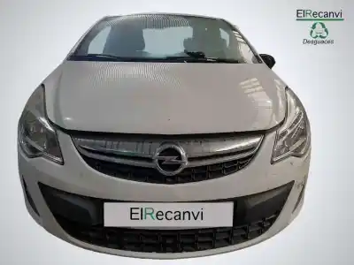 Vehicul casat opel corsa d corsavan al anului 2011 alimentat a13dtc