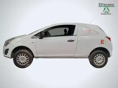 Vehicul casat opel corsa d corsavan al anului 2011 alimentat a13dtc