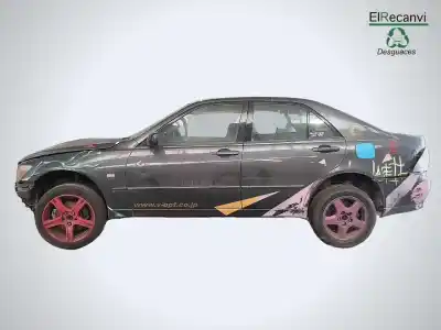 Veículo de Sucata toyota lexus is 200 (gxe10) 2.0 cat do ano 2000 alimentado 1gfe