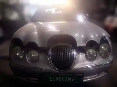 Scrapping Vehicle jaguar s-type 3.0 v6 24v cat of the year 2000 powered fc