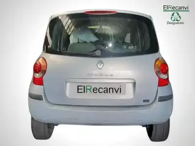 Утилизация автомобиля RENAULT GRAND MODUS Authentique года 2006 питание K9K