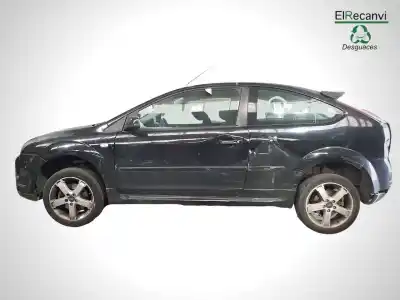 Veículo de Sucata ford focus berlina (cap) ambiente (d) do ano 2007 alimentado kkda