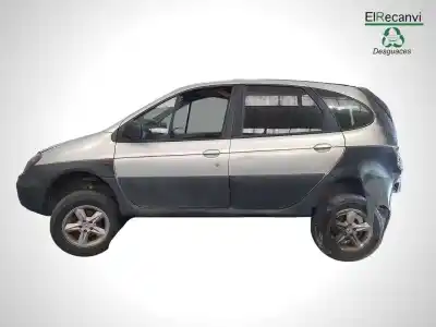 Scrapping Vehicle renault scenic rx4 (ja0) 1.9 dci salomon of the year 2002 powered f9q