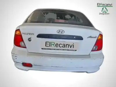 Veículo de Sucata hyundai accent (lc) gl 5p do ano 2004 alimentado g4ea
