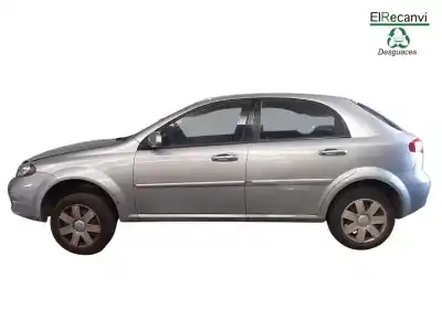 Veículo de Sucata chevrolet lacetti se do ano 2006 alimentado f14d3