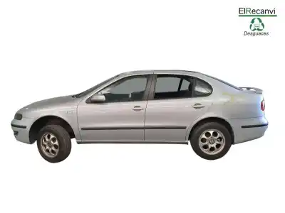 Veículo de Sucata seat toledo (1m2) select do ano 2001 alimentado asv Veículo de Sucata seat toledo (1m2) select do ano 2001 alimentado asv