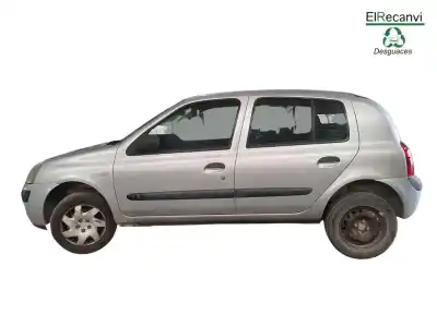 Scrapping Vehicle renault   of the year 2005 powered d7f